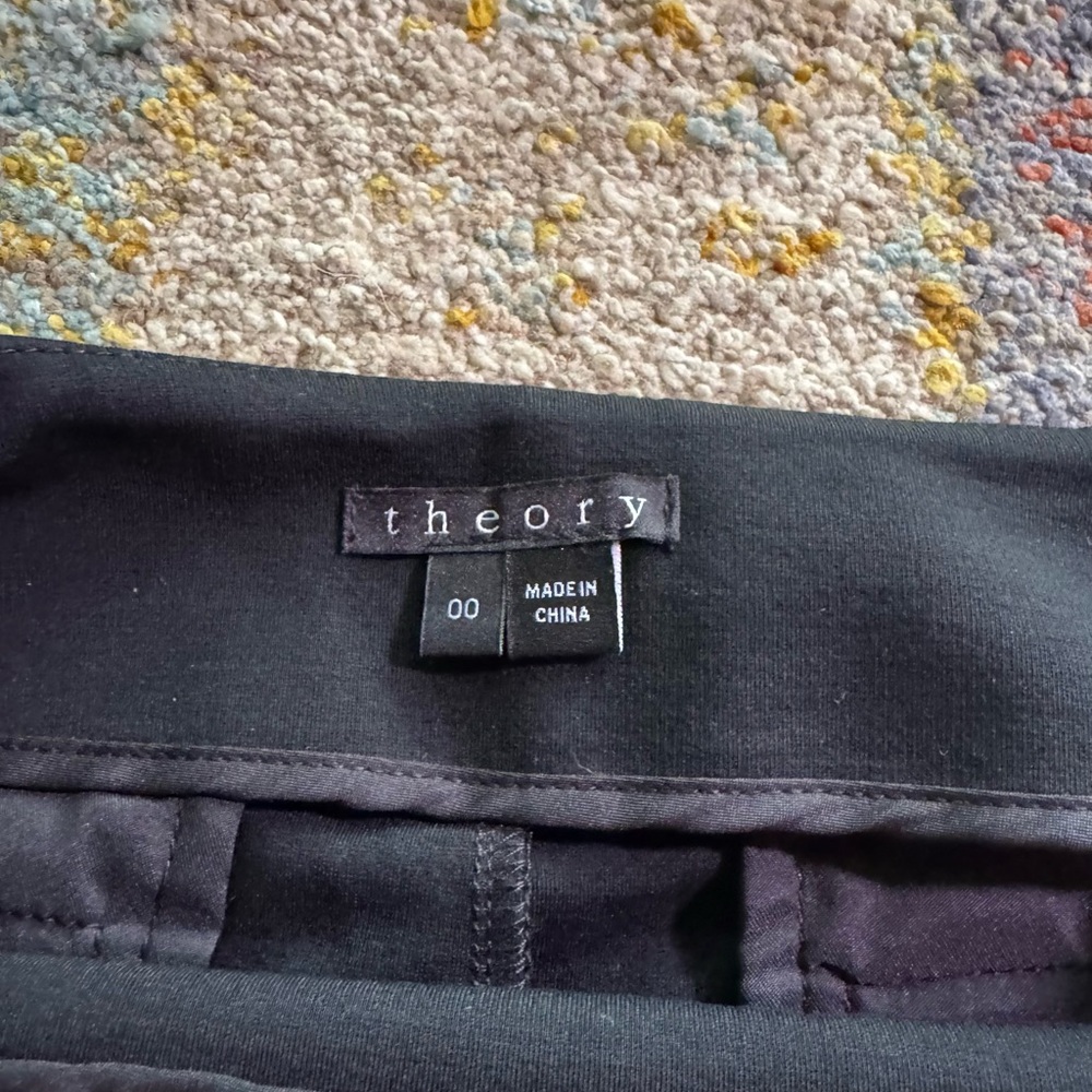 Theory Black Leather Stilla Mini Skirt size 00 - Picture 3 of 7